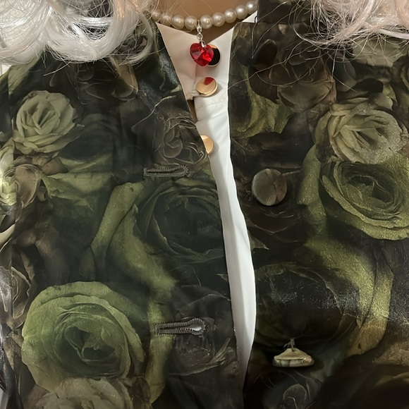 Blanc De Chine Vest - Picture 8 of 17